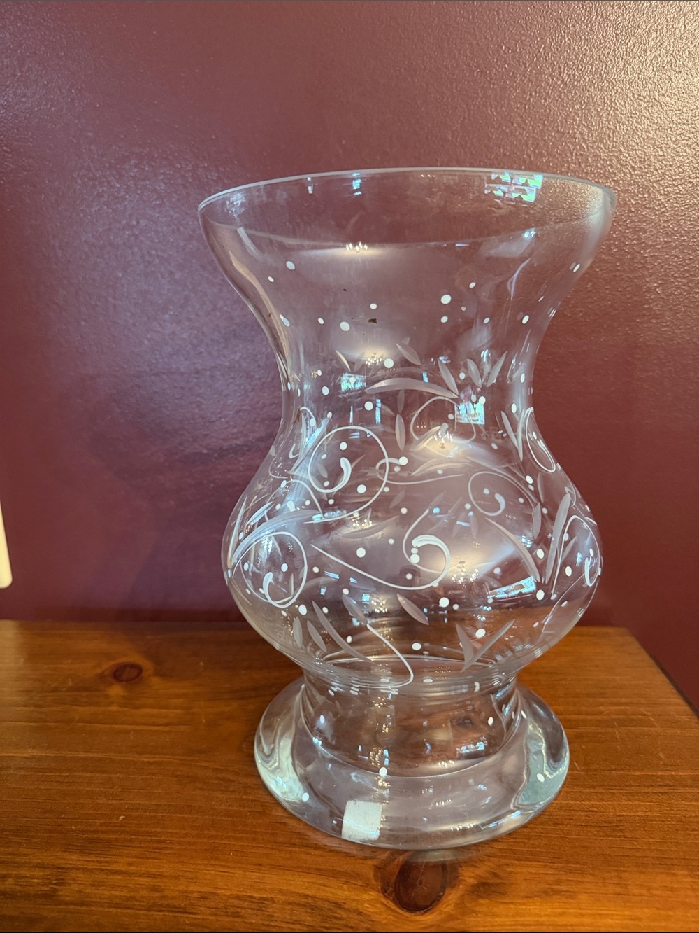 Partylite Vase with White Etched Swirl Design